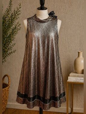 Signature by Robbie Bee Metallic Bronze Dress with Black Bow back Size Medium